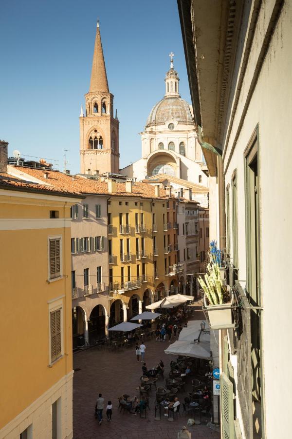 Appartamento Roma 55 Mantova Bagian luar foto